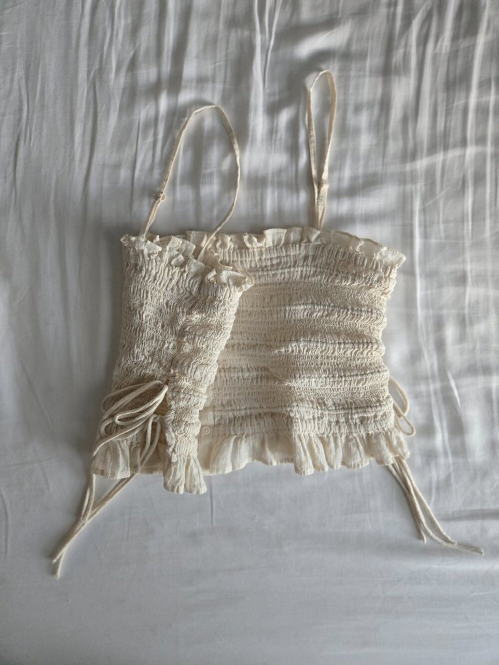 AE | Smocked Tie Side Button-Up Tank Top - Picture 3 of 5